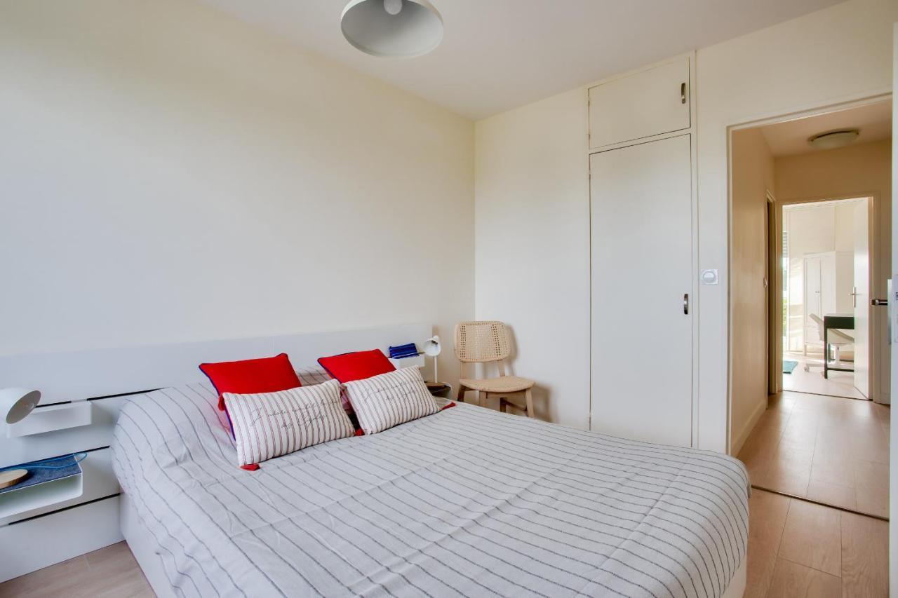 Appartement Escapade Sur L'Ile De Nantes Avec Vue Sur La Loire Extérieur photo
